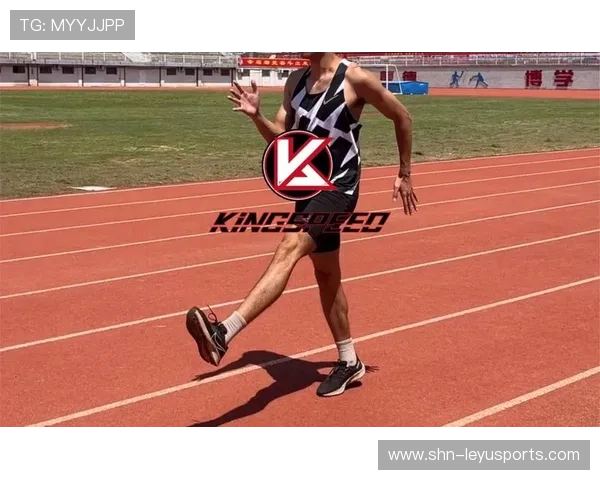 短跑专项组在起跑区加强练习，动作连贯性改善