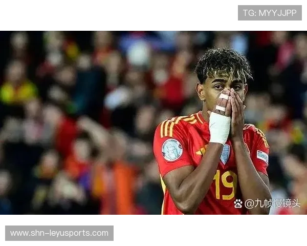 亚马尔连续变向突破防守