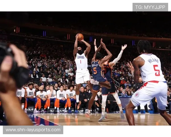 快船迎来大考验，防守效率低迷拖慢赛季步伐